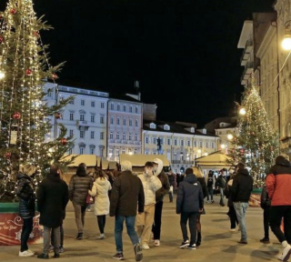 Natale al borgo, accensione dell’albero di Natale