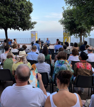 Conversazioni, festival letterario